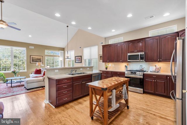 51 EINSTEIN WAY, Cranbury, NJ 08512