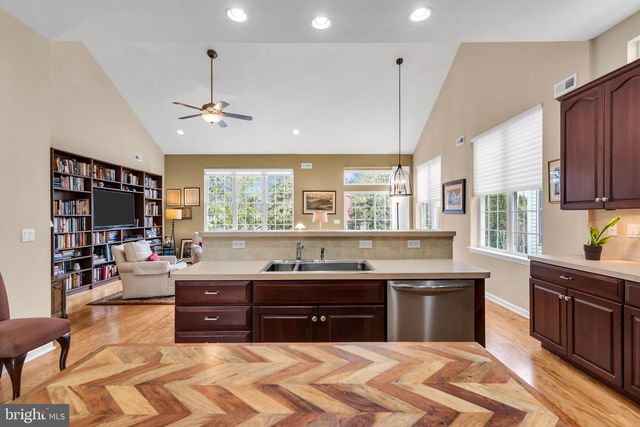 51 EINSTEIN WAY, Cranbury, NJ 08512