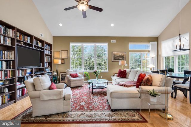 51 EINSTEIN WAY, Cranbury, NJ 08512