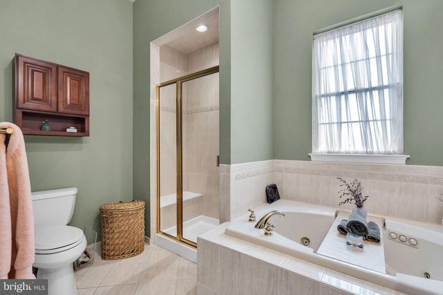 51 EINSTEIN WAY, Cranbury, NJ 08512