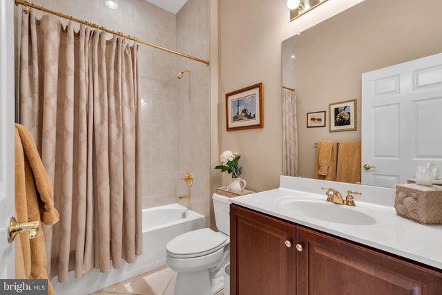 51 EINSTEIN WAY, Cranbury, NJ 08512