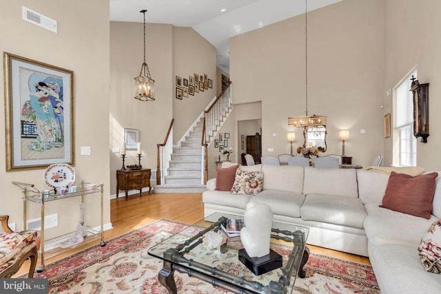 51 EINSTEIN WAY, Cranbury, NJ 08512