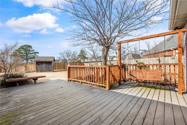 1209 W Mimosa Street, Rogers, AR 72756