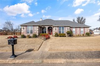 1209 W Mimosa Street, Rogers, AR 72756