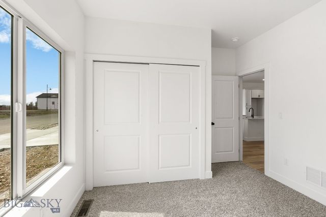 705 Spaniel Lane, Belgrade, MT 59714
