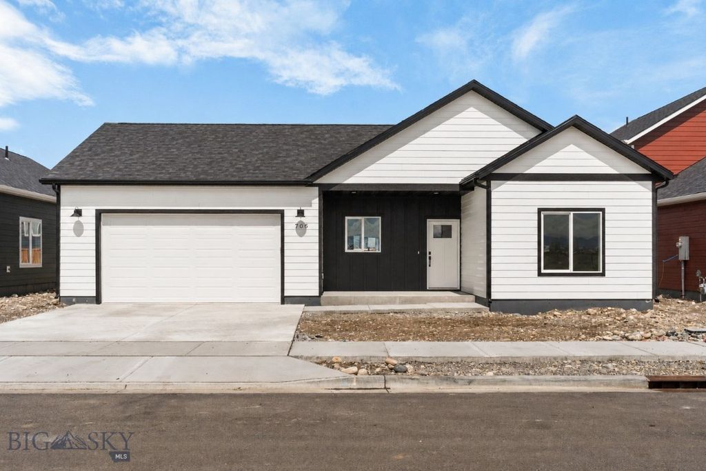 705 Spaniel Lane, Belgrade, MT 59714