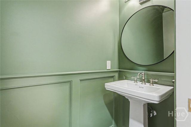 4 Planters Lane, Savannah, GA 31411