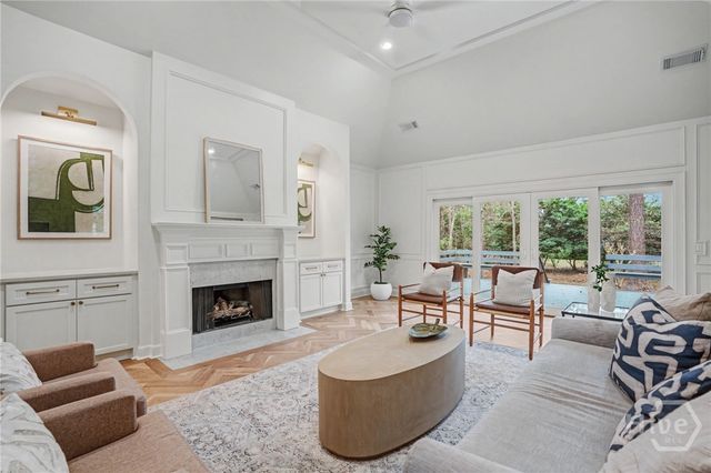 4 Planters Lane, Savannah, GA 31411