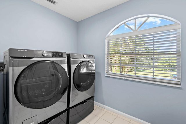 252 Legendary Circle, Palm Beach Gardens, FL 33418