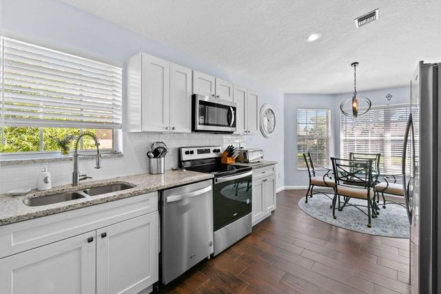 252 Legendary Circle, Palm Beach Gardens, FL 33418