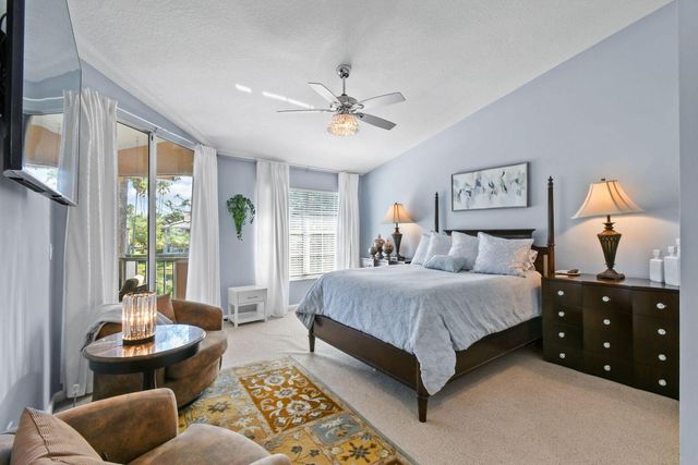 252 Legendary Circle, Palm Beach Gardens, FL 33418