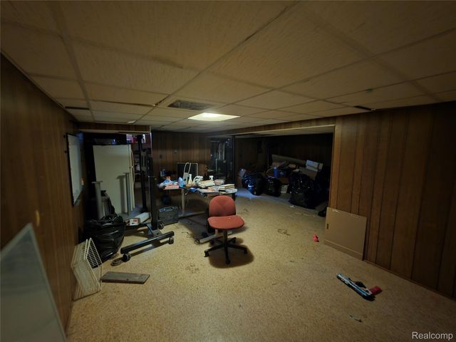 4530 Stratford Drive, Warren, MI 48092