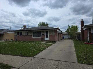 4530 Stratford Drive, Warren, MI 48092