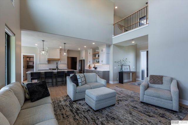 28504 Laurel Circle, Valley, NE 68064