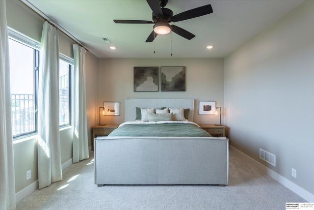 28504 Laurel Circle, Valley, NE 68064