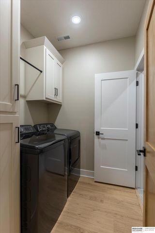 28504 Laurel Circle, Valley, NE 68064