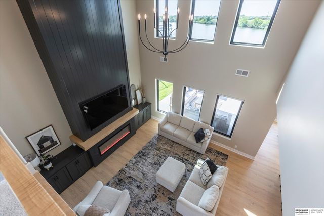 28504 Laurel Circle, Valley, NE 68064