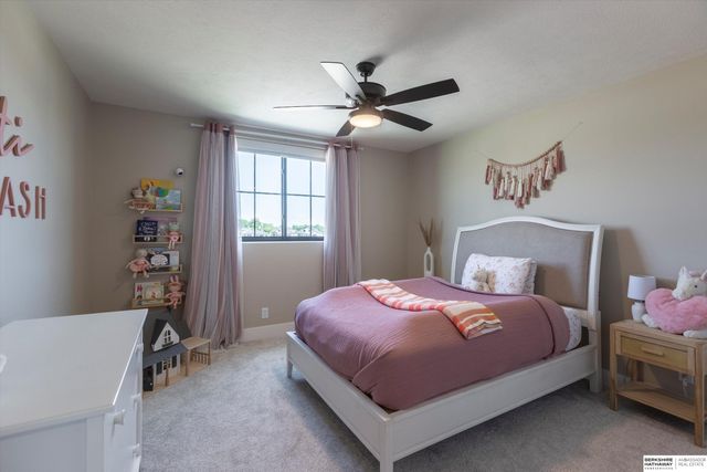 28504 Laurel Circle, Valley, NE 68064