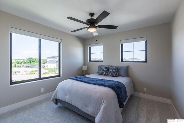 28504 Laurel Circle, Valley, NE 68064