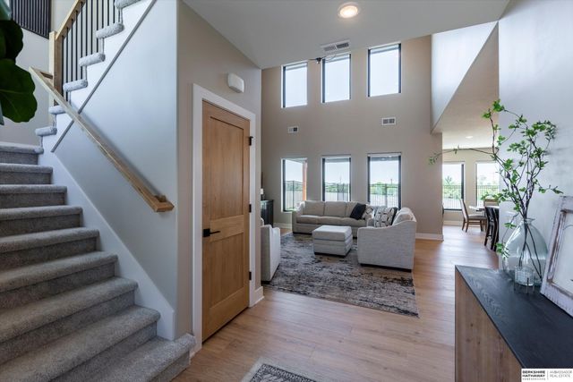 28504 Laurel Circle, Valley, NE 68064