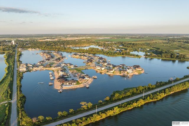 28504 Laurel Circle, Valley, NE 68064