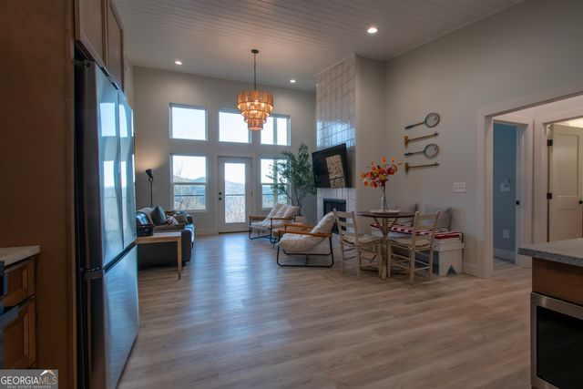 365 Peaks Drive, Hayesville, NC 28904