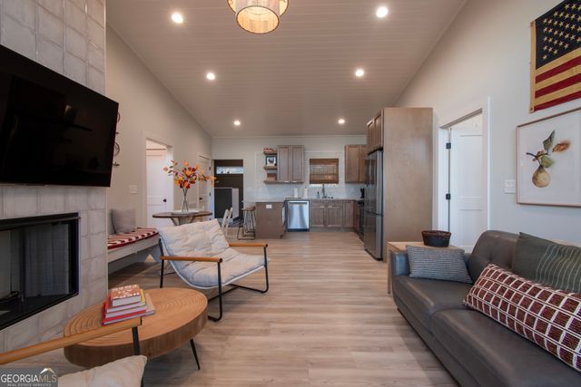 365 Peaks Drive, Hayesville, NC 28904