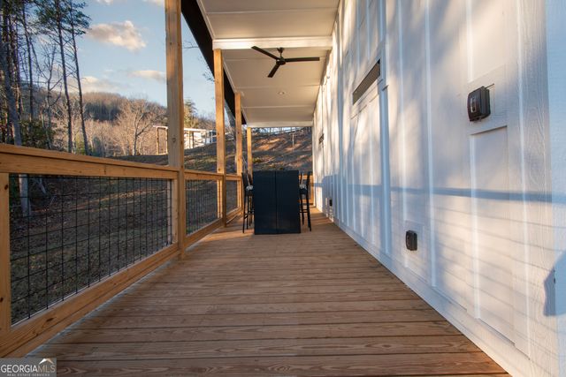 365 Peaks Drive, Hayesville, NC 28904