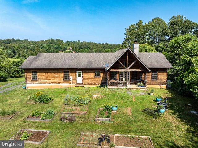 2250 EMERALD HILL RD, Sperryville, VA 22740