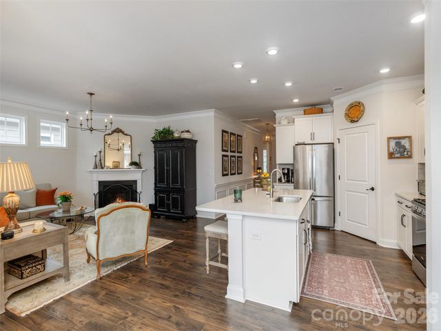 743 Summerfield Place, Flat Rock, NC 28731