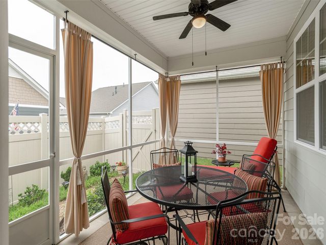 743 Summerfield Place, Flat Rock, NC 28731