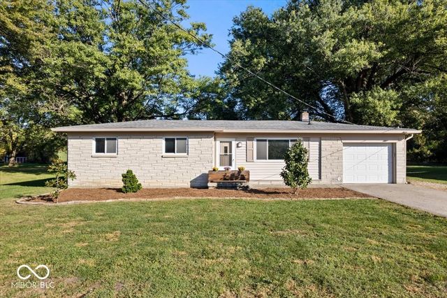 1348 W County Line Road, Indianapolis, IN 46217