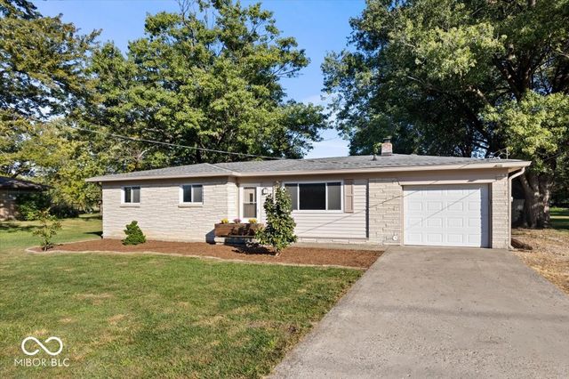 1348 W County Line Road, Indianapolis, IN 46217