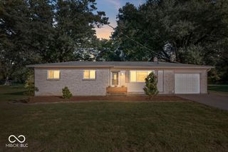1348 W County Line Road, Indianapolis, IN 46217