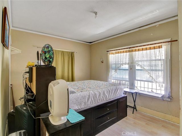 3830 S Figueroa Street, Los Angeles, CA 90037