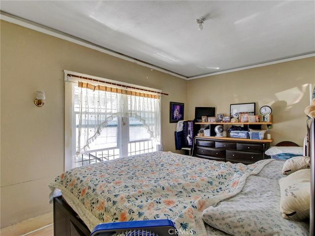 3830 S Figueroa Street, Los Angeles, CA 90037