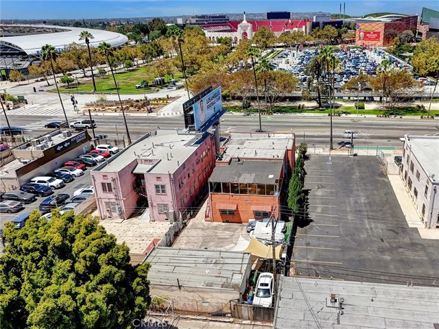 3830 S Figueroa Street, Los Angeles, CA 90037