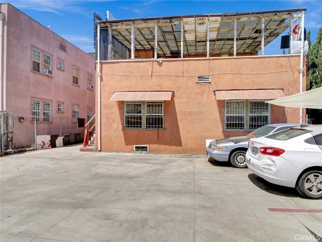 3830 S Figueroa Street, Los Angeles, CA 90037