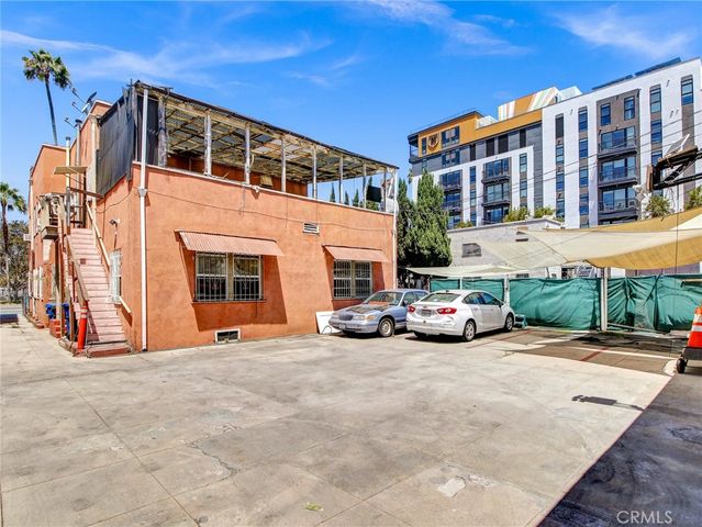 3830 S Figueroa Street, Los Angeles, CA 90037