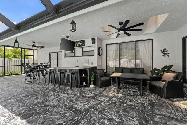 11099 NW 1st Court, Coral Springs, FL 33071