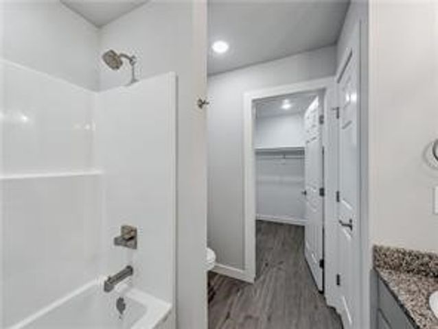 6617 Altus Street, Bentonville, AR 72713