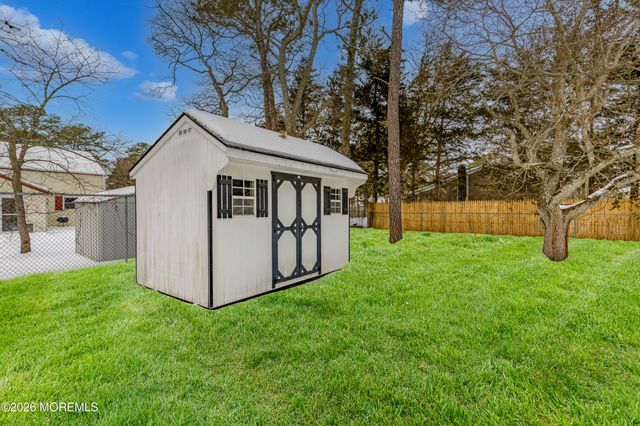 202 Manahawkin Trail, Browns Mills, NJ 08015