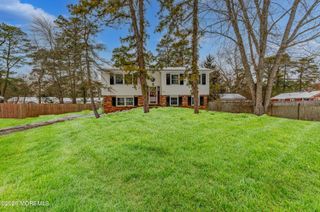 202 Manahawkin Trail, Browns Mills, NJ 08015