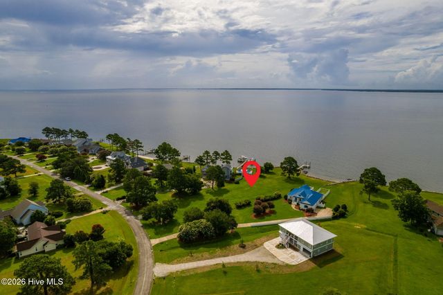 6024 Dolphin Road, Oriental, NC 28571