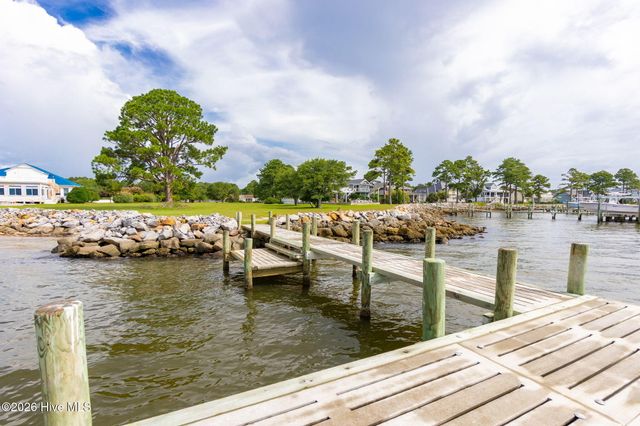 6024 Dolphin Road, Oriental, NC 28571