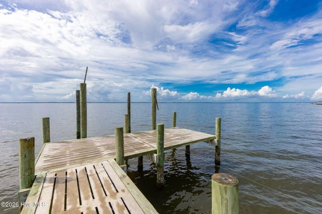 6024 Dolphin Road, Oriental, NC 28571