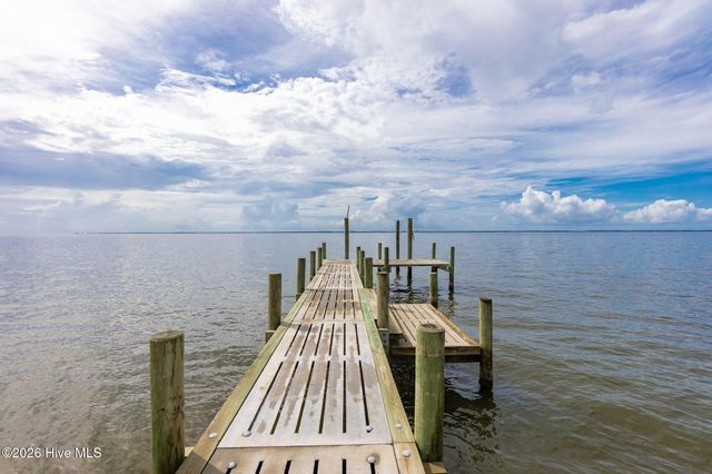 6024 Dolphin Road, Oriental, NC 28571