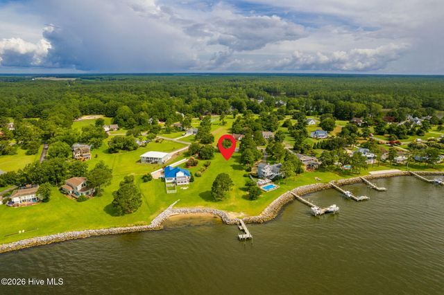 6024 Dolphin Road, Oriental, NC 28571