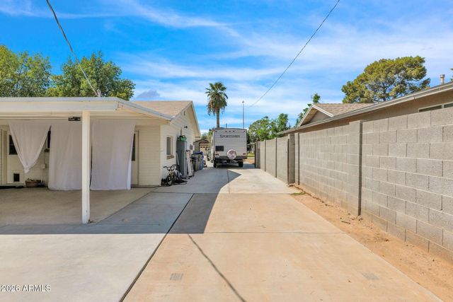 7741 N 16TH Lane, Phoenix, AZ 85021
