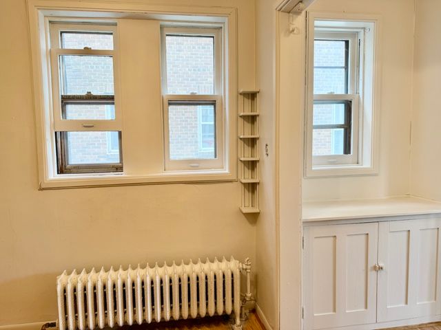 228 S Summit Street B-1, Iowa City, IA 52240